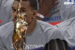 威少名场面!文班:SGA你拿常规赛MVP?那西决MVP我可拿走了
