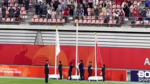太尴尬了!亚运男足颁奖上韩国国旗迟迟未升起,韩国球员一脸困惑